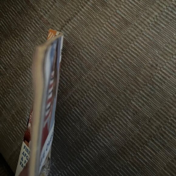 2/$35 Crochet Fantasy Quick and Easy Christmas Gifts Vol 10 No 8 Dec 1991 - Picture 7 of 9